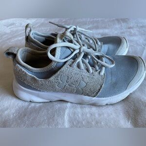 Under Armour Women's Drift Mineral Sneaker